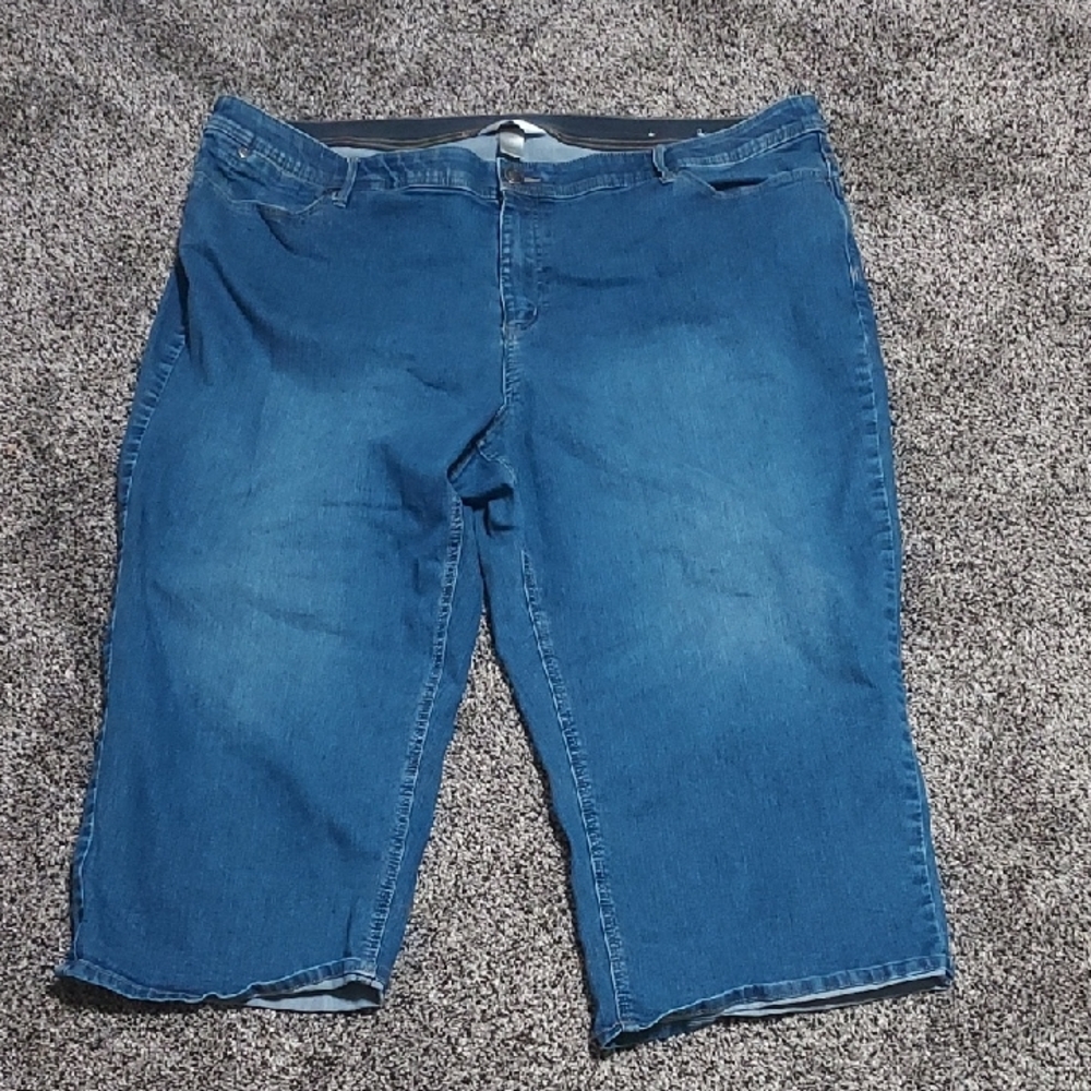 Plus Size Blue Denim Capri's